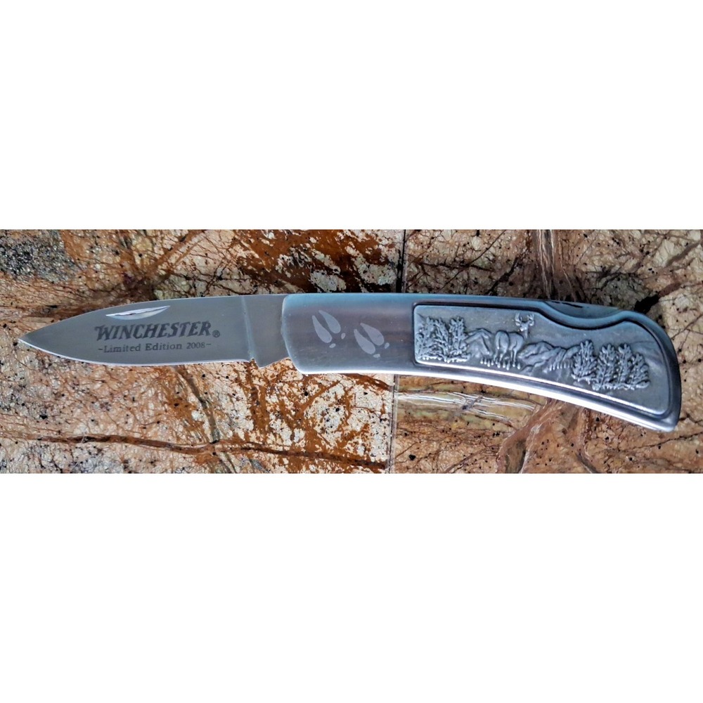 2008 Winchester Lockback Knife Buck Relief Engraved Style